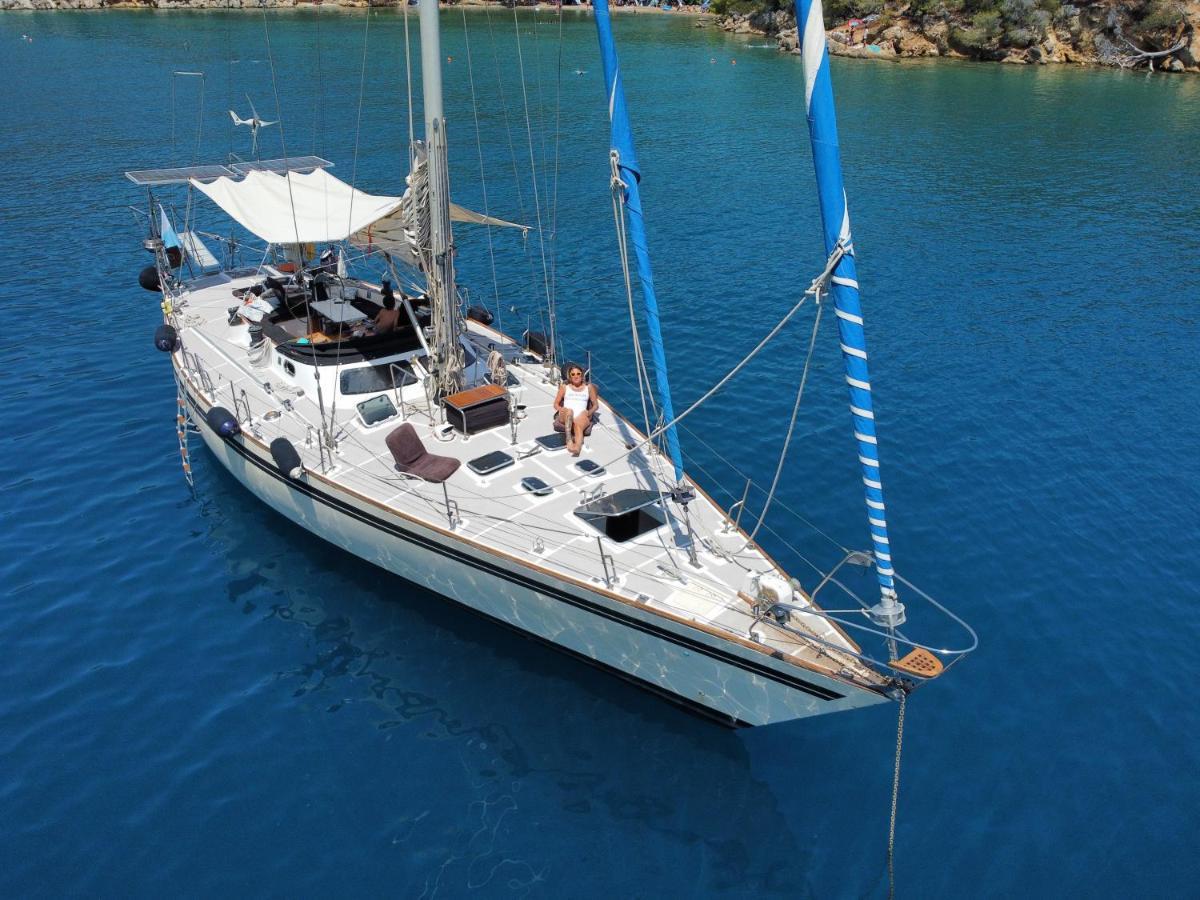 Sailboat B&B On Board Катания Экстерьер фото
