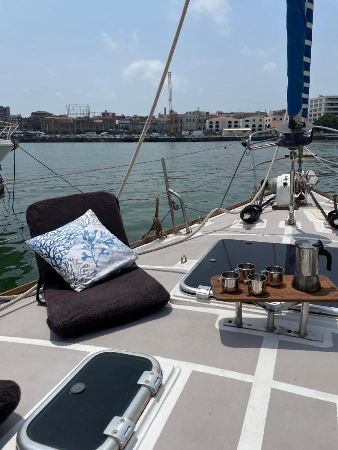 Sailboat B&B On Board Катания Экстерьер фото